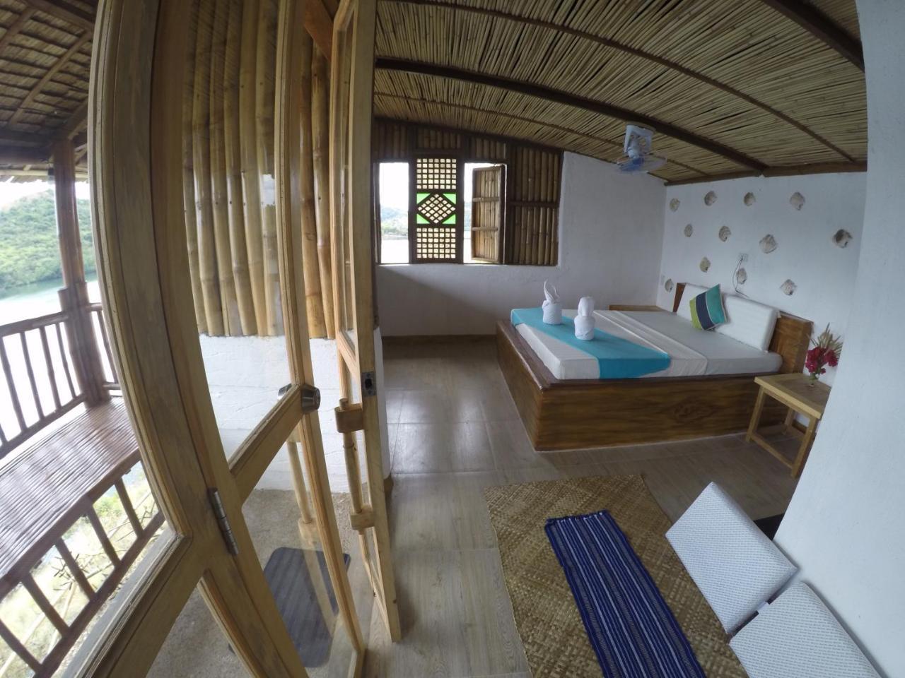 Borac Bay Bungalows Hotel And Resort Exteriör bild
