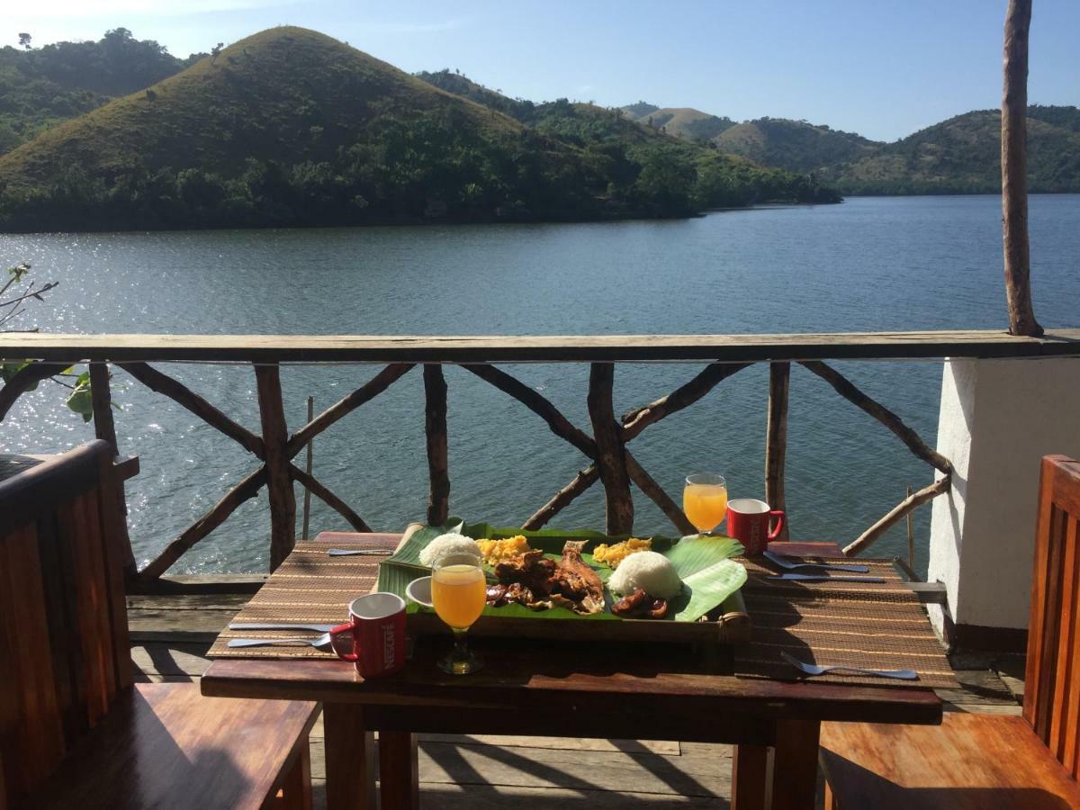 Borac Bay Bungalows Hotel And Resort Exteriör bild